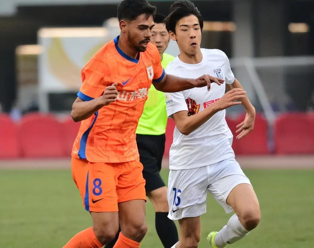 手山东泰山, 瓦科不走了 手山东泰山, 瓦科不走了