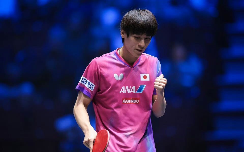 PjzzK, 两人激战五